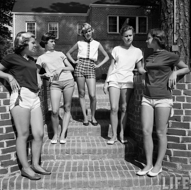 Short Shorts in the 1950s