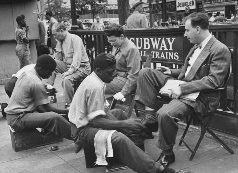 27 Amazing Vintage Photos Capture Everyday Life of Brooklyn in 1946 _ US