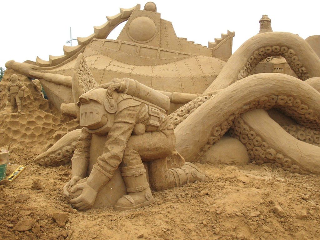 Capturing Ephemeral Beauty: Susanne Ruseler's Exquisite Sand Sculptures