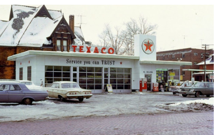 50 Wonderful Color Photographs That Show What Gas Stations Looked Like in the U.S From the 1950s and 1960s
