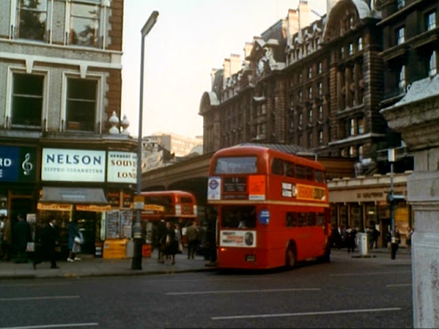 73 Fantastic Screencaps Document Street Scenes of London in the 1960s