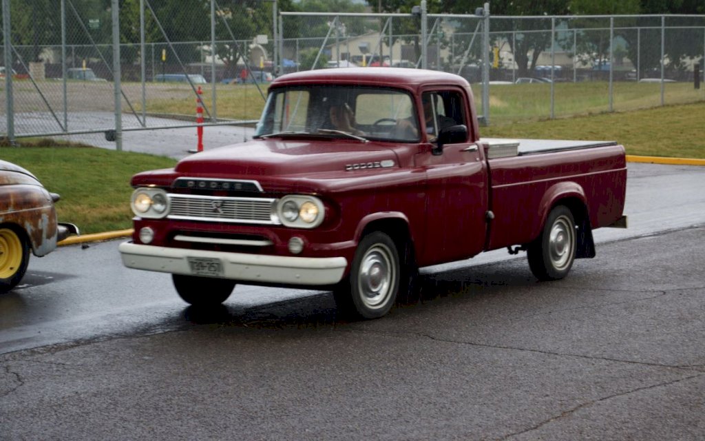 The 1960 Dodge truck was well-received by consumers and industry experts alike, with sales figures reflecting its popularity.