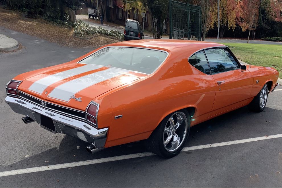 The 1969 Chevrolet Chevelle SS 396 was available in a variety of paint colors, allowing buyers to further personalize their car's appearance. 