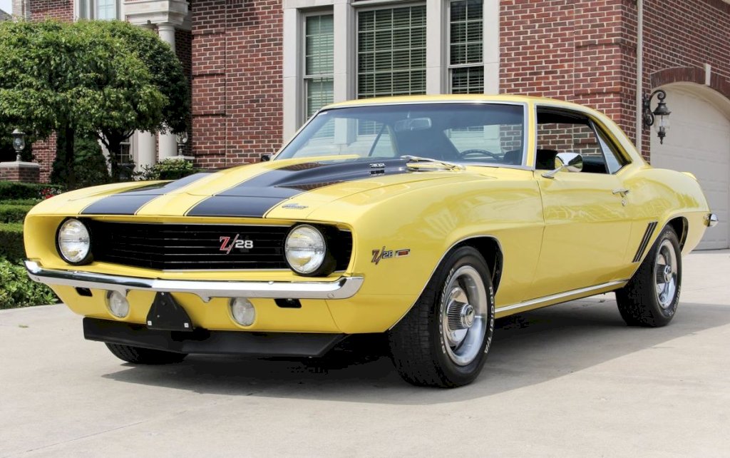  the 1969 Camaro Z28 boasted a well-tuned suspension system, which greatly contributed to its performance and handling. 