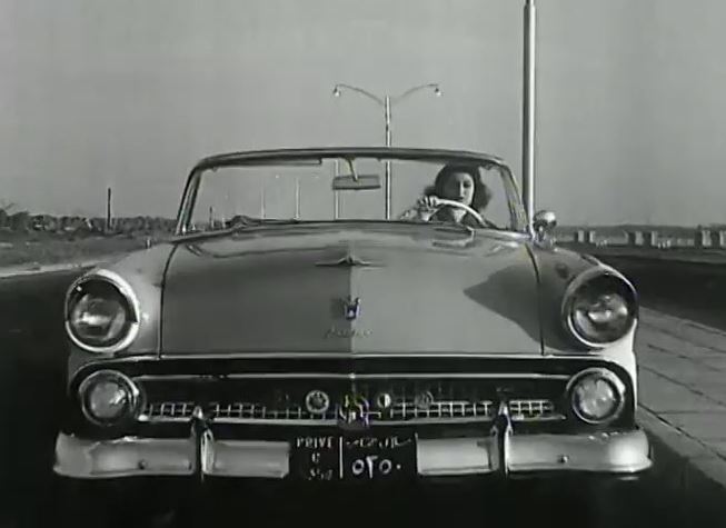 The-1955-Ford-Fairlane-Sunliner