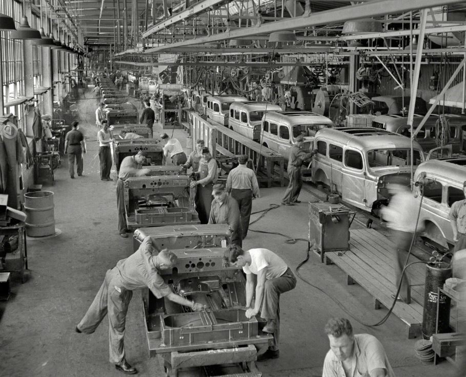 The-American-Auto-Industry-in-the-1950s