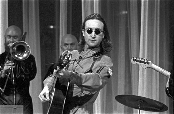 John-Lennon-A-Salute-to-Sir-Lew-Grade-1975